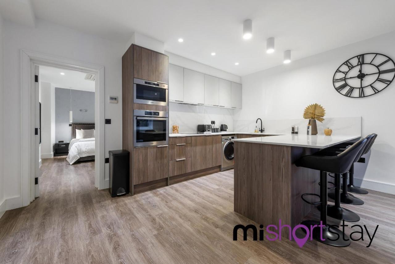 The Residence Fitzrovia - Private One Bedroom Apartment With Own Entrance Londra Dış mekan fotoğraf